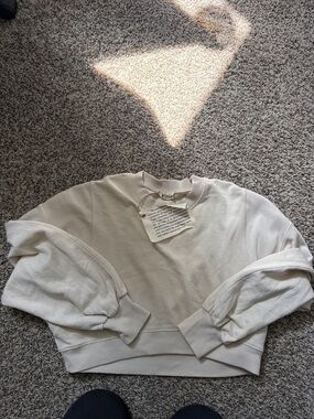 Cream Cropped Crewneck Sweatshirt